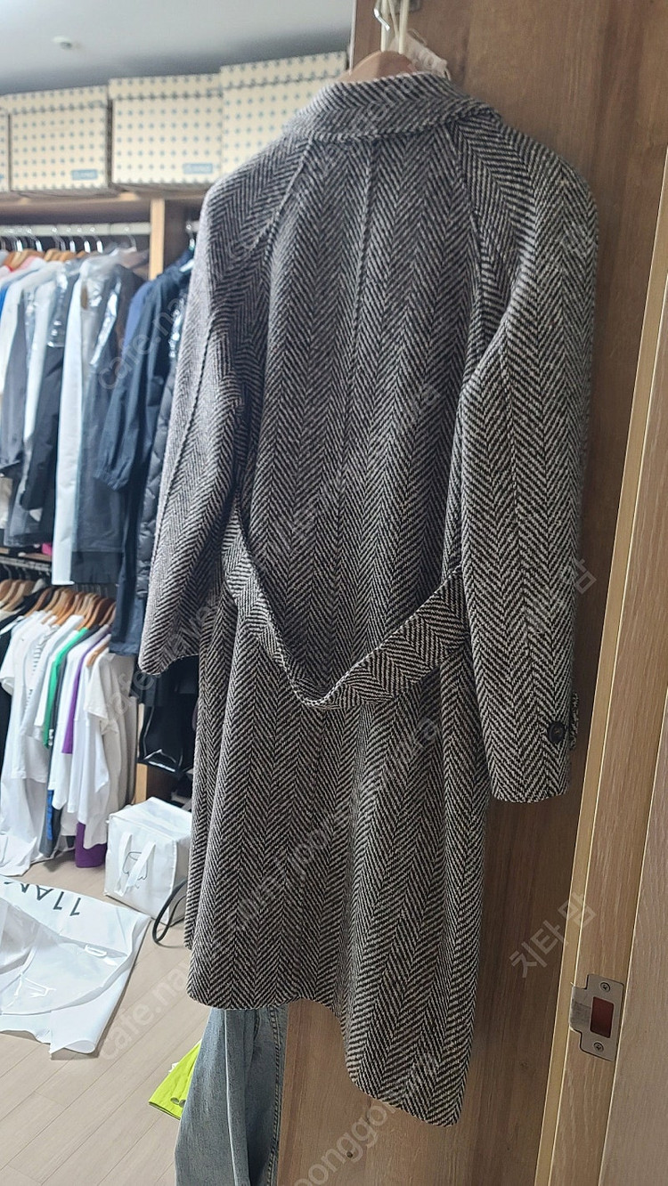 헤링본코트 브라운 발마칸 모직코트 11am 페퍼윤윤 올라이츠 레디투웨어 심플먼트 소윰 바이미나 심플먼트 리틀블랙--4