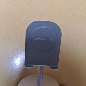 STEELE 휴대폰 거치대