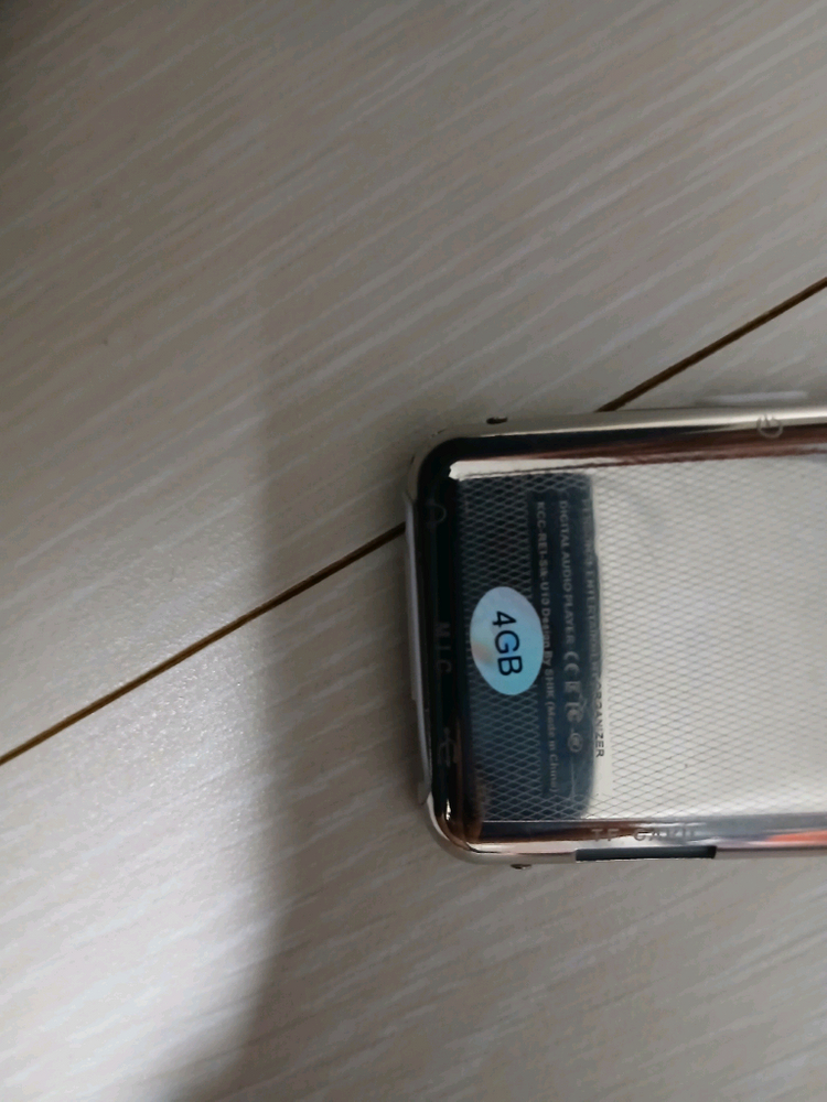 MP3 플레이어 4GB 2개 만원 이미지