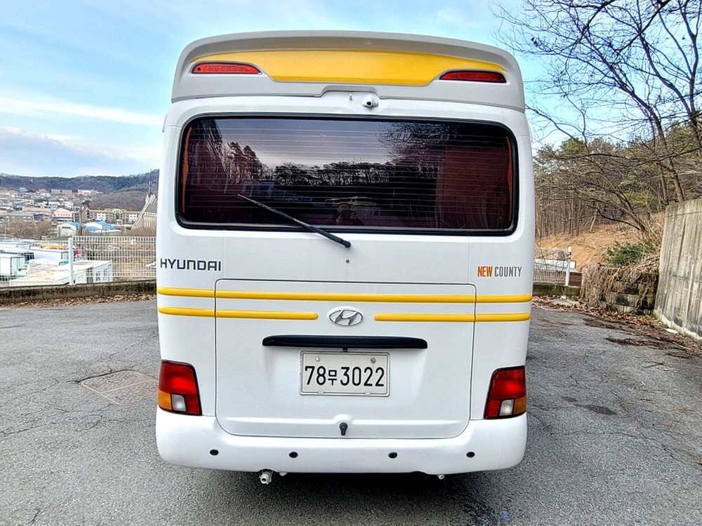 13년 뉴카운티2인승캠핑카(오토,4인승가능,올편백)-전액할부됨 이미지