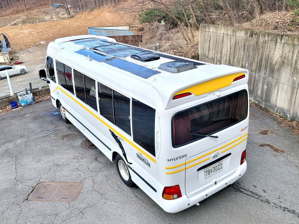 13년 뉴카운티2인승캠핑카(오토,4인승가능,올편백)-전액할부됨 이미지