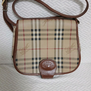 정품 버버리 노바체크 크로스백17만원 상태최상 모서리깨끗