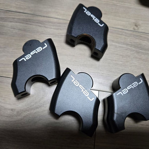 혼다 레블 500용 핸들 라이저 블록 이미지