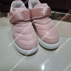 프로스펙스 여아 기능성 방한화 200mm 1켤레 2만5천원 착불 상품 구매시 4만원 이상 상품 드립니다.