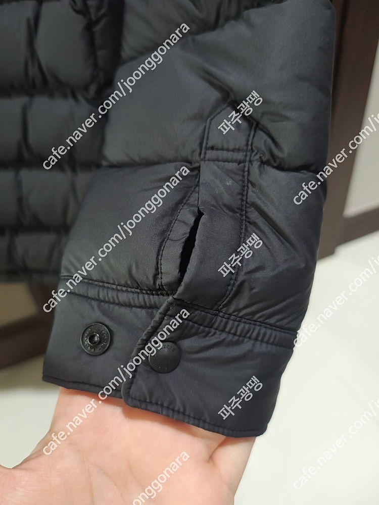 헤지스남아 경량패딩 155 4만4천원 착불 새거같은중--3