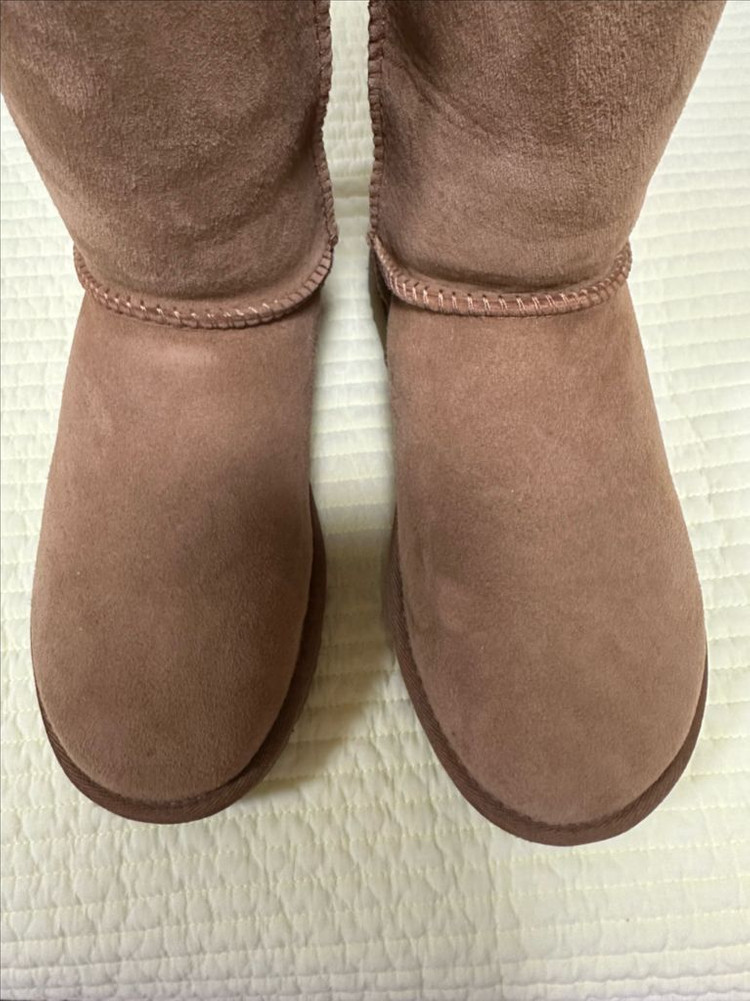 어그 클래식 톨2(미국) 이미지