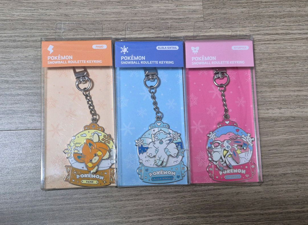 포켓몬스터 스노우볼 메탈 키링 알로라 식스테일 이미지