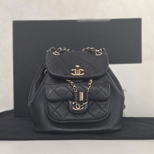 샤넬 듀마 원포켓 스몰 백팩 내장칩 AS2908