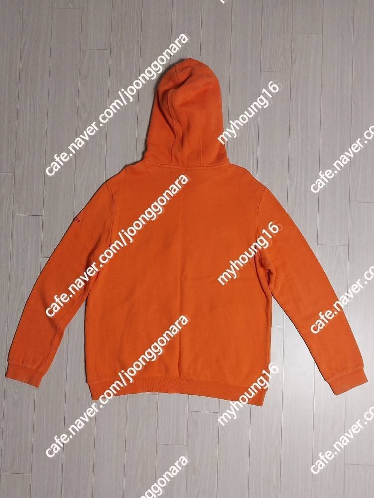 MLB 후드티 110 사이즈 팝니다. (1만9천원)--1