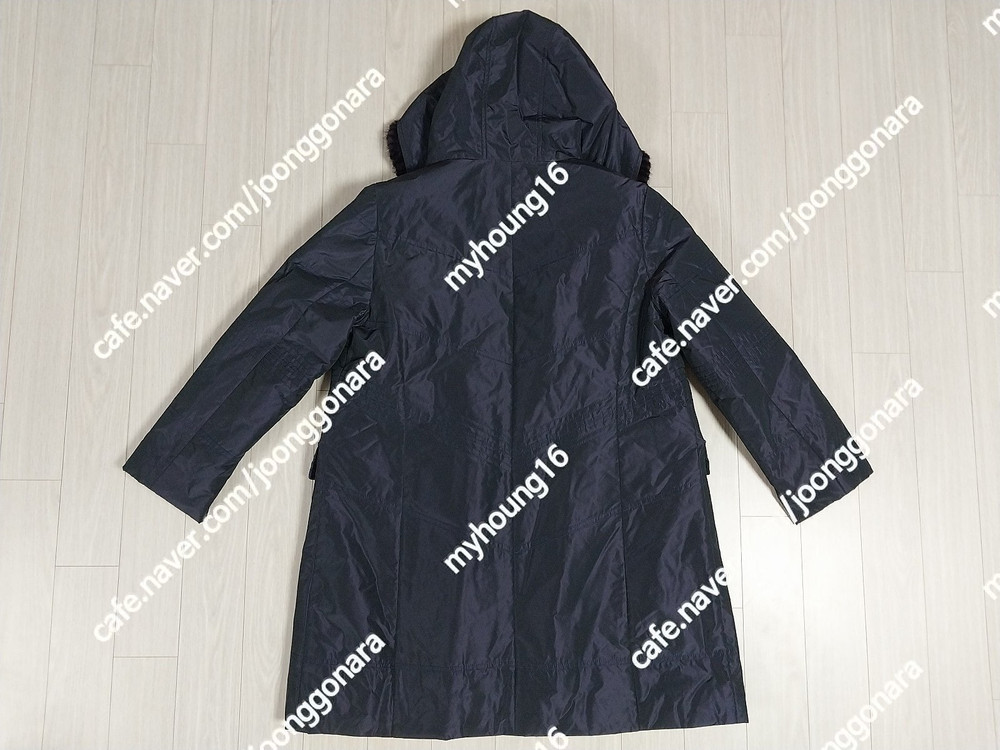 크로커다일 코트 105 사이즈 팝니다. (4만5천원)원)--2