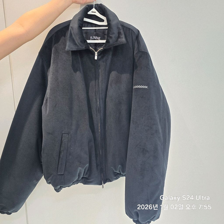 25FW 준느 벨벳 봄버L 이미지