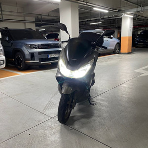 2015 PCX125 저렴히 판매합니다