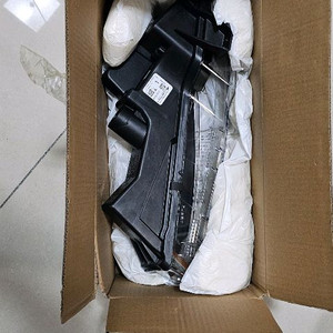 모델y 미국버전 안개등 한세트