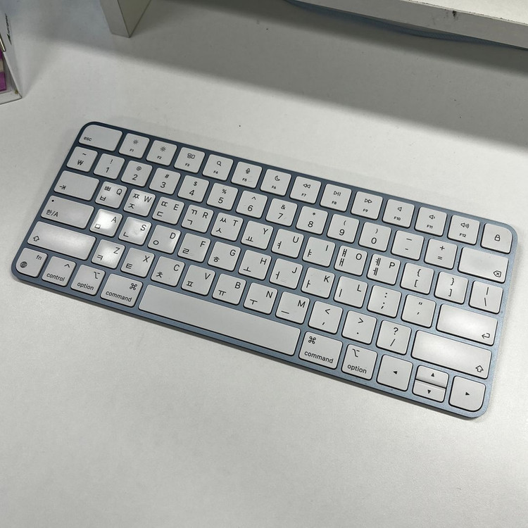 [풀박스] 아이맥 M1 24 블루 (16G/256G) 판매합니다 이미지