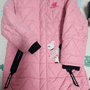뉴발란스 핑크 퀼팅 패딩 자켓 110
