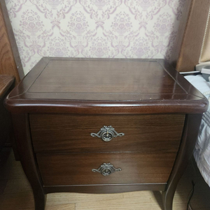앤틱 스타일 협탁 서랍장