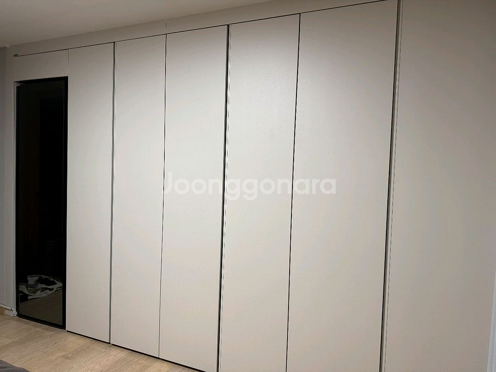 한샘 유로 붙박이장 | 95만원(이전 설치 비용포함) ,70만원(이전 설치 비용 미포함)--1