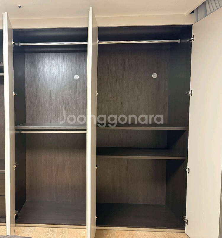 한샘 유로 붙박이장 | 95만원(이전 설치 비용포함) ,70만원(이전 설치 비용 미포함)--4