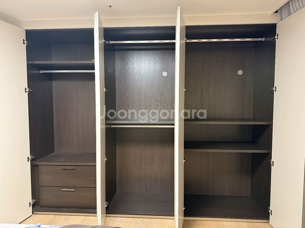 한샘 유로 붙박이장 | 95만원(이전 설치 비용포함) ,70만원(이전 설치 비용 미포함)--7