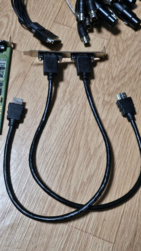 DeckLink HD Extreme 3D+ 그래픽카드 이미지