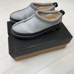 어그 비브람 솔 리플렉티브 어그 280 UGG 280