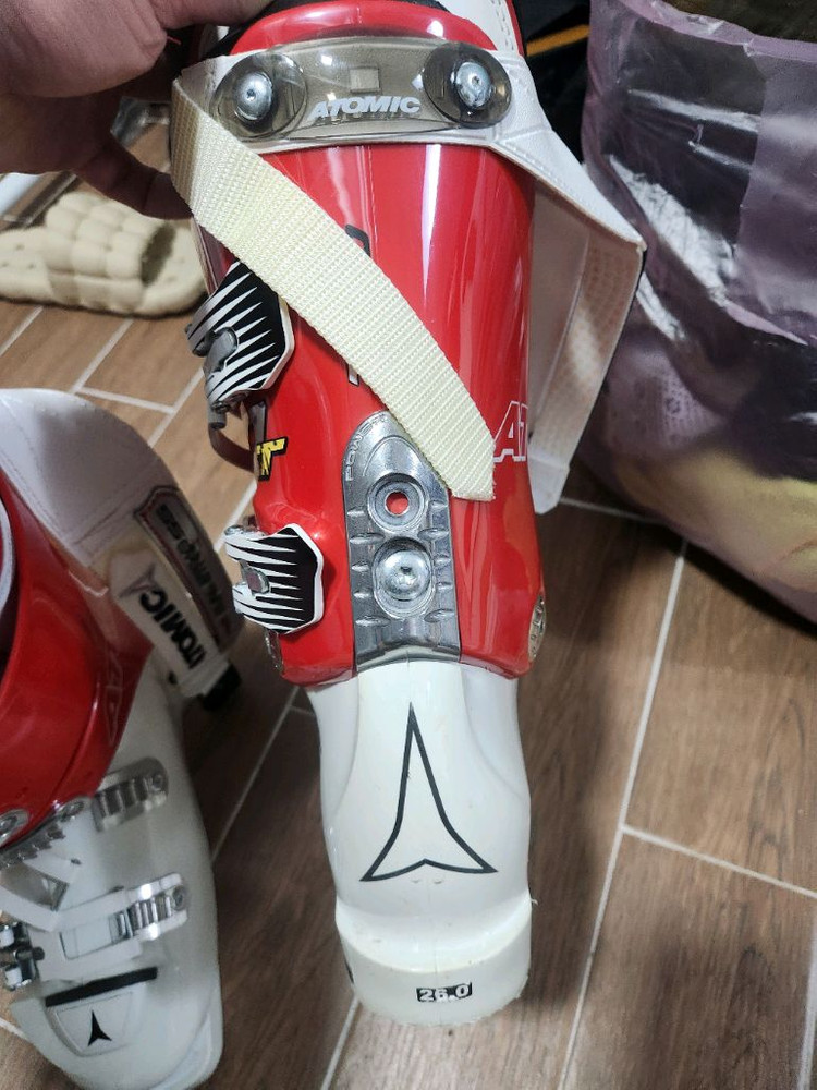 아토믹 고글 아토믹 스키부츠 세나헬멧 팝니다--5