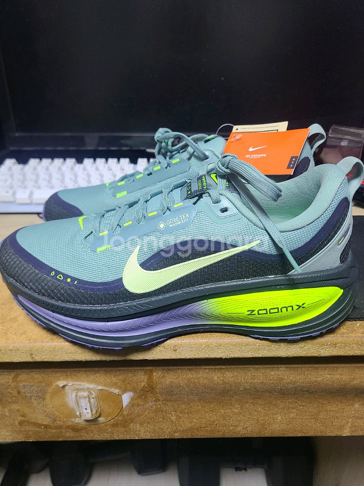 나이키 보메로18 고어텍스 275 새상품--3