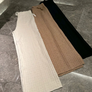 [새상품]엠보 니트 와이드 롱 팬츠 수입의류 밴딩바지