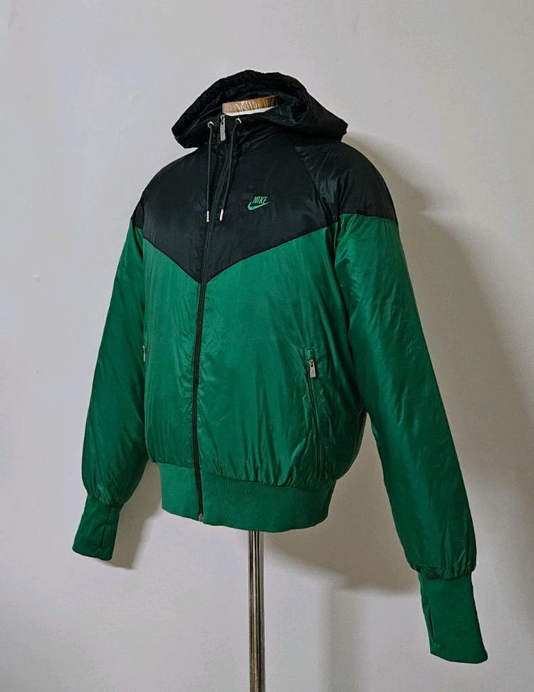 95)나이키 스포츠웨어 윈드러너 방풍 경량패딩--1