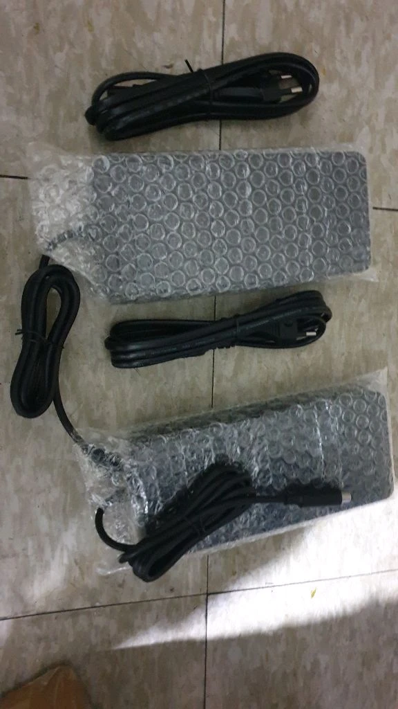 전동휠용 AC 어댑터 이미지