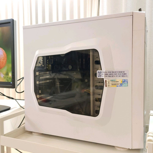 데스크탑 본체 (짭제온 e3-1230 v3 / i7급)