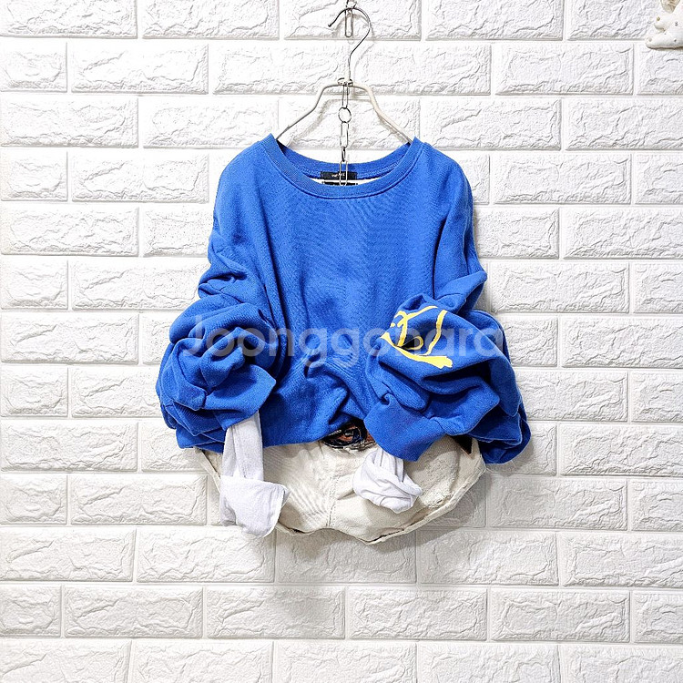 파랑박시맨투맨--1