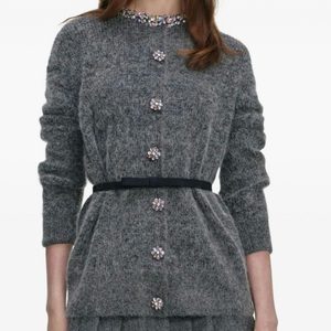 [새상품] 셀프포트레이트 가디건 ( 산드로 마쥬 이자벨마랑 시에 자라 비비안웨스트우드 로저비비에 마놀로블라닉