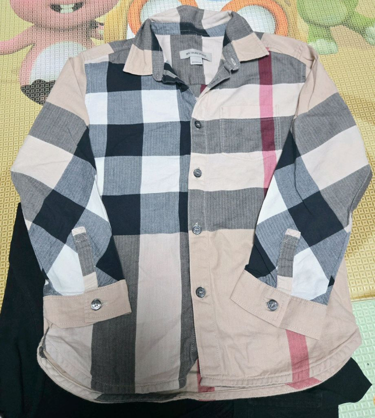 아동 100호 4살 버버리 키즈 정품 퀄팅 경량점퍼 셔츠 일괄--3