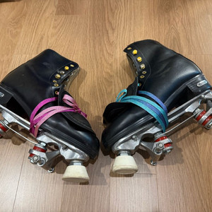 시카고롤러부츠 EU41, 260mm 판매합니다