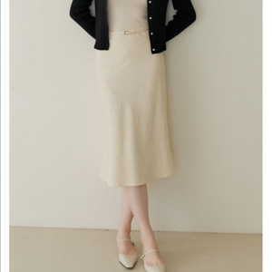 비뮤즈 베뉴엣 소프 스커트 크림베이지 s