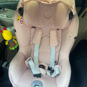 싸이벡스제로나T카시트