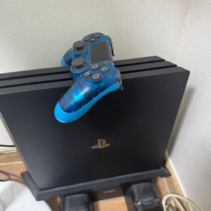 PS4 프로 1tb 본체 + 게임 15종 세트 이미지