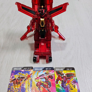 터닝메카드 켄타스콘