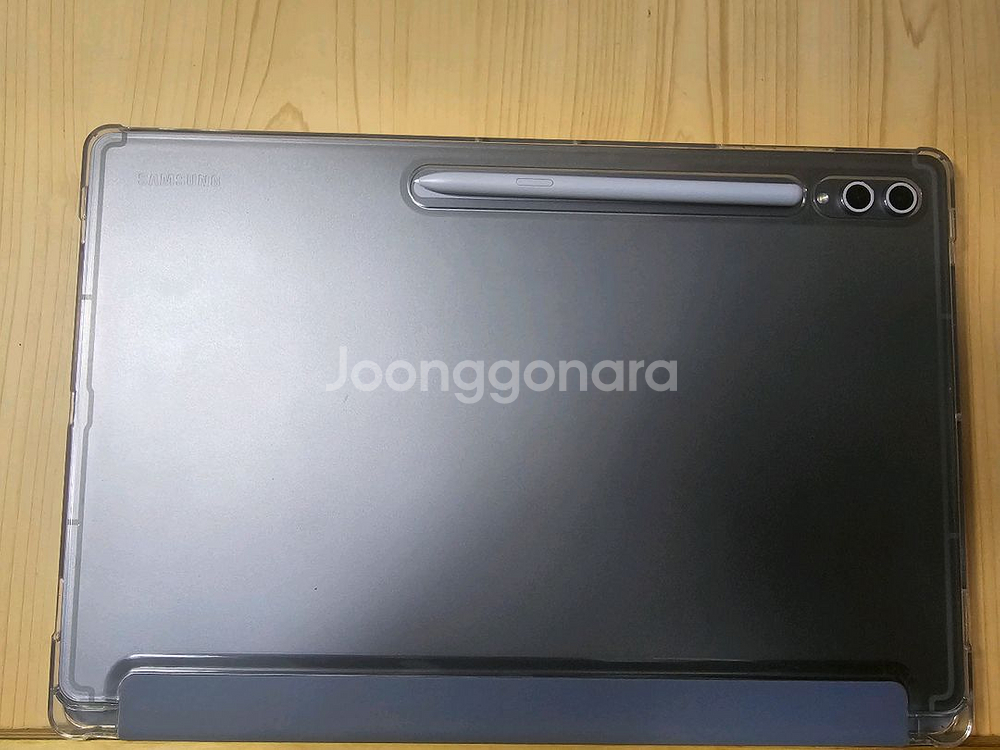 갤럭시탭 s10 256 wifi 울트라팝니다 (케이스,파우치.키보드,마우스)--1