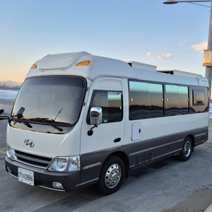 2010년식 E카운티 숏바디 4인승 캠핑카