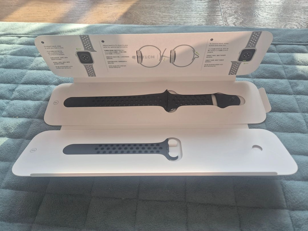 [풀박스]애플워치 SE1 44mm 나이키 에디션 스페이스 그레이(셀룰러) 이미지