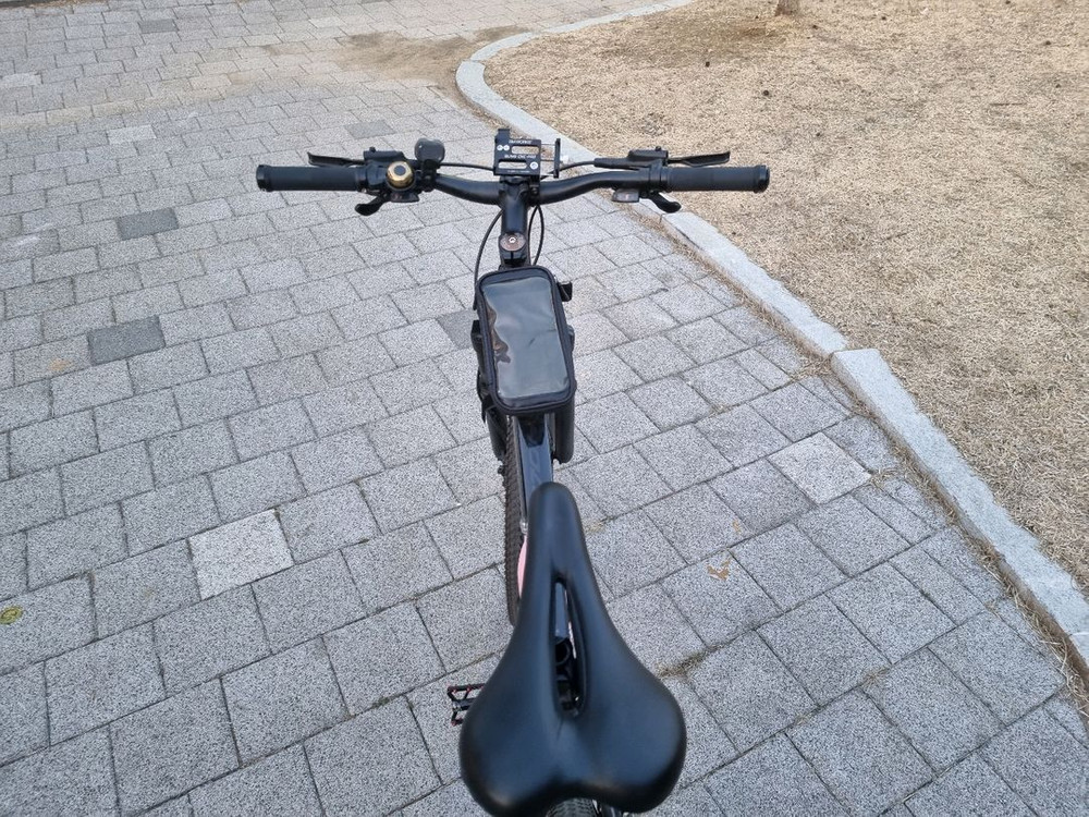 마젠타 370HD MTB 알톤 자전거 판매합니다. 이미지