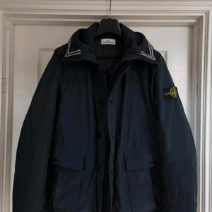 스톤아일랜드 마이크로랩스 네이비 패딩 자켓 100