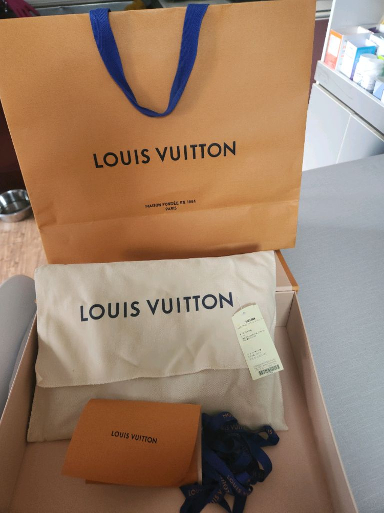 루이비통 포쉐트 투고 모노그램 이클립스 캔버스 클러치 M81569--6