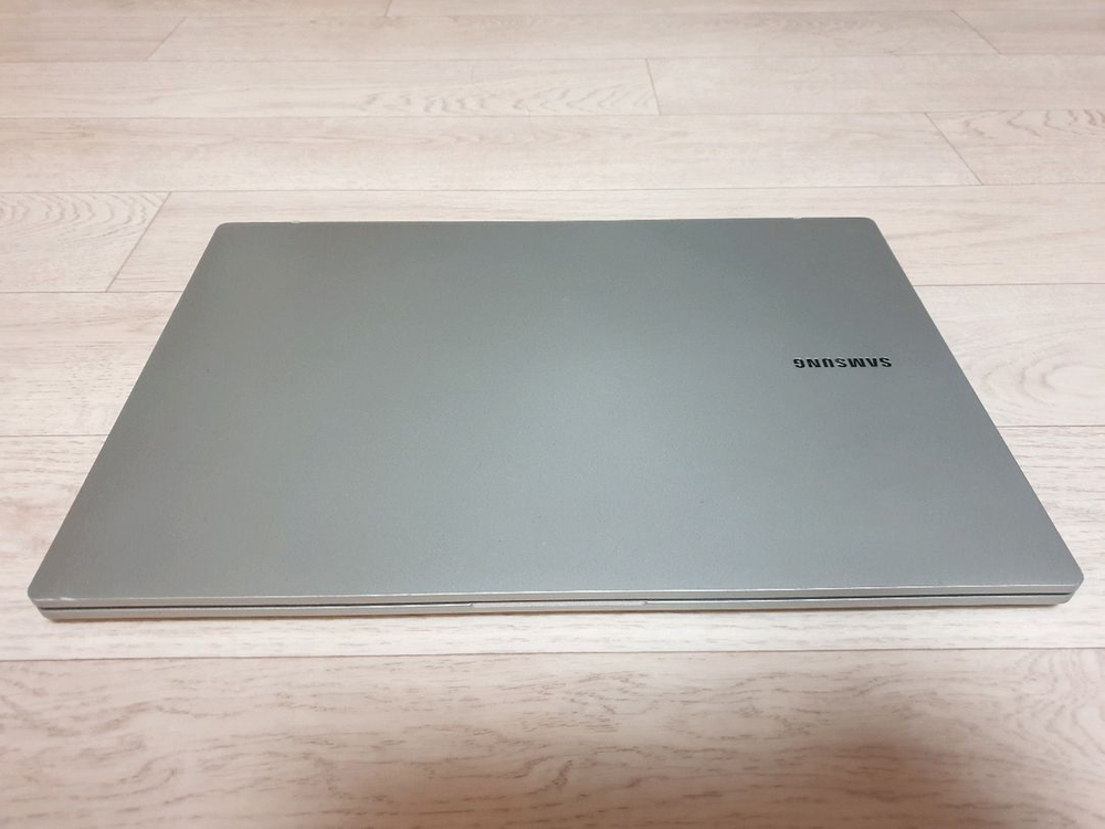 삼성 갤럭시 북GO NT345XLA-KK04S--1