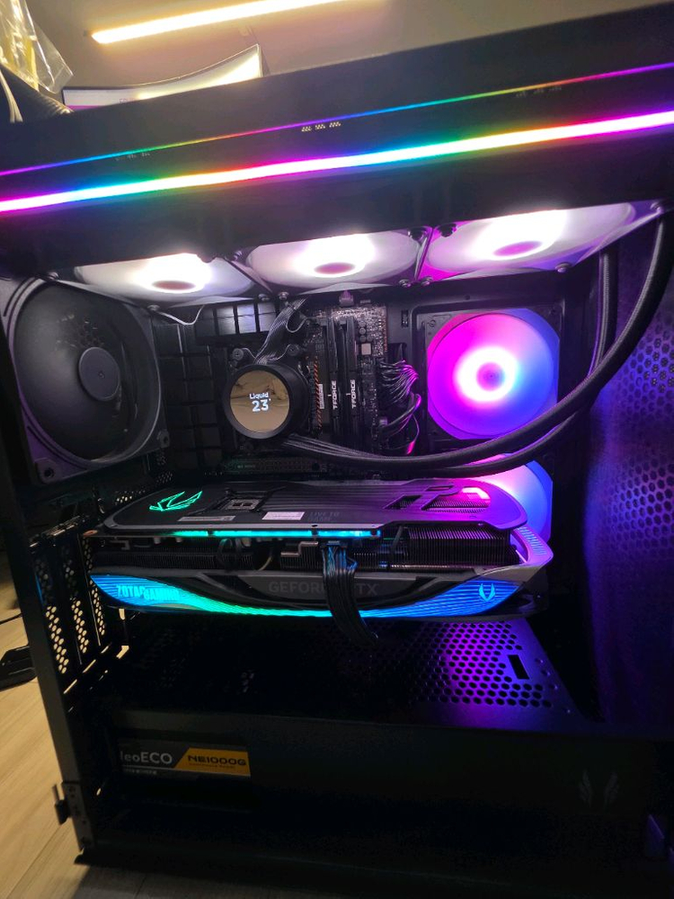 라이젠7 7800X3D RTX4080 고사양(고급세팅Pc)--1