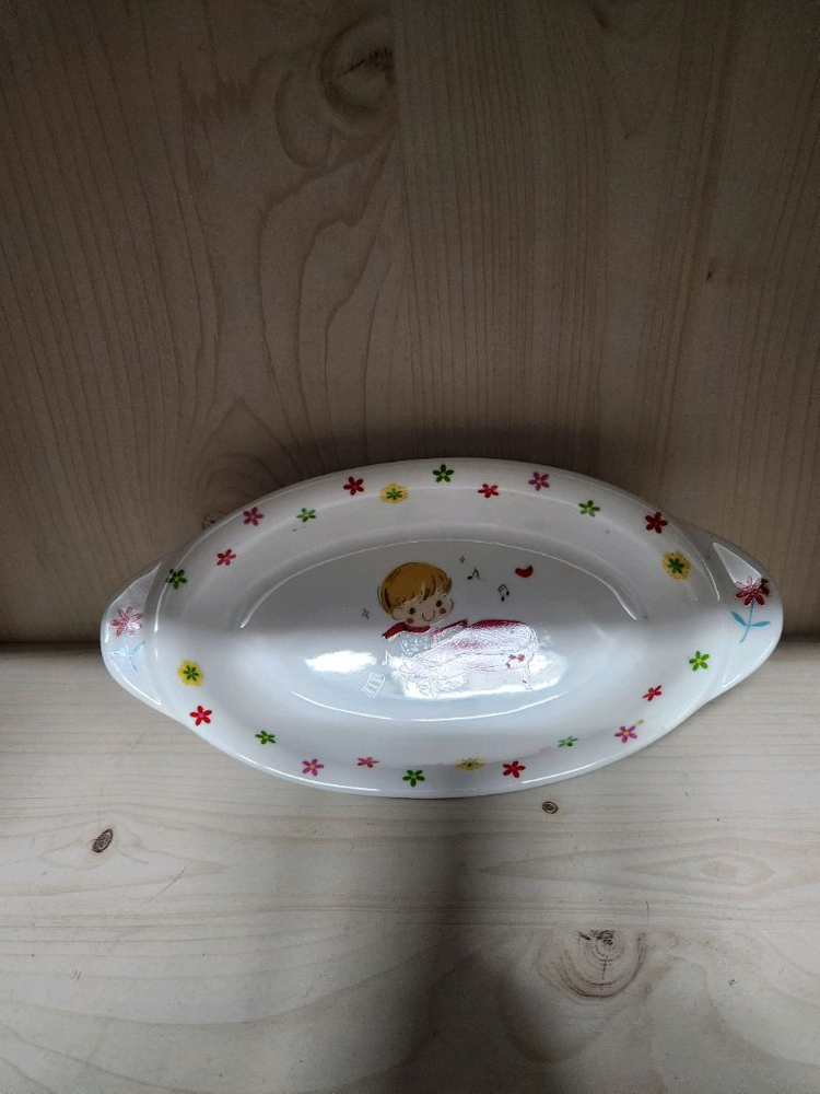 빈티지 캐릭터 플레이트 접시 이미지