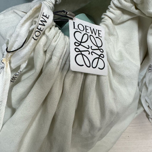 로에베 해먹백 라지 민트(씨그린워터)