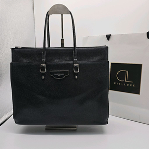 정품 발렌시아가 시티 플레이트 포트폴리오백 이미지